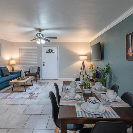 Beautiful Apartment At The Botanical Gardens #1 サンアントニオ エクステリア 写真