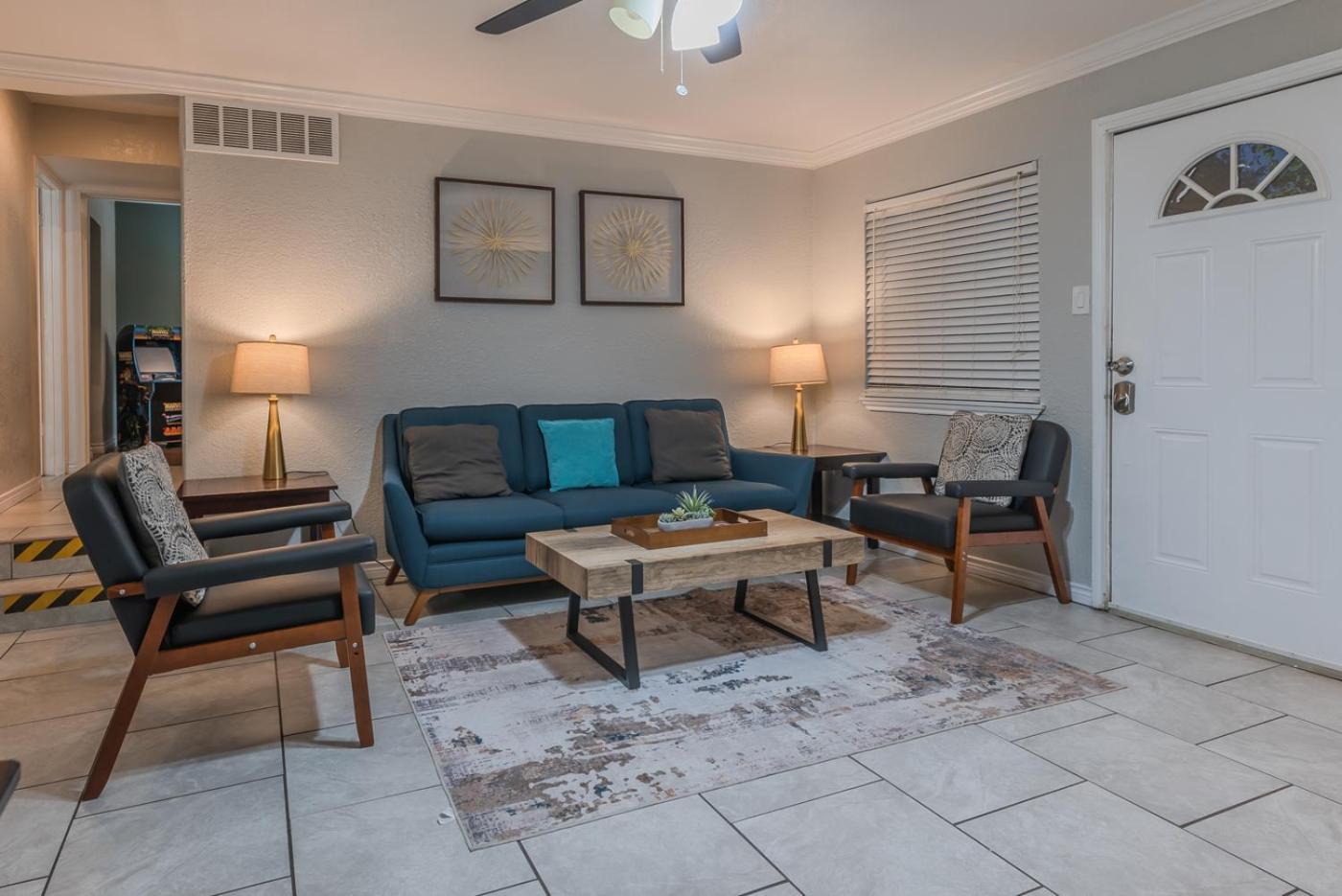 Beautiful Apartment At The Botanical Gardens #1 サンアントニオ エクステリア 写真