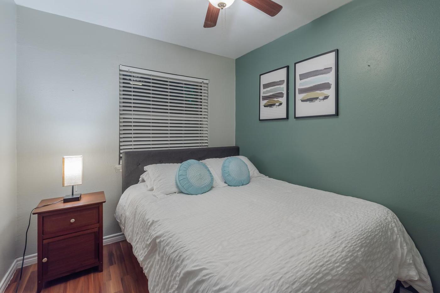 Beautiful Apartment At The Botanical Gardens #1 サンアントニオ エクステリア 写真